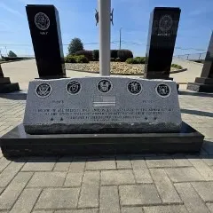 Freightliner Veterans Memorial