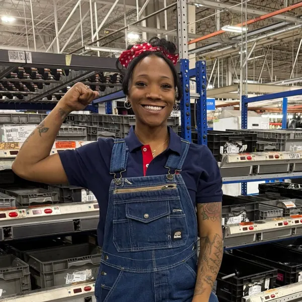 Nyla Holt wins Rosie the Riverter Contest hosted by Local 3520's Women's Committee